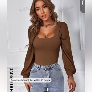 Never worn shein scoop neck bishop sleeve tee brown medium